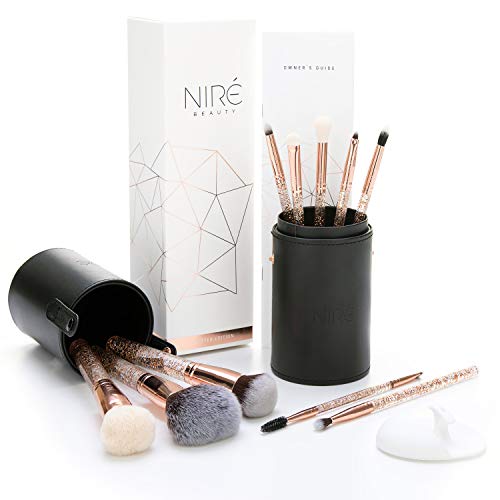 Essential Glow Set de Niré Beauty Brochas de maquillaje de Purpurina con Estuche de brochas y Cepillo de limpieza facial