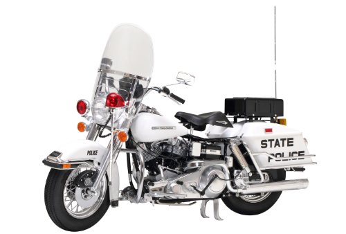 Tamiya 300016038 - 1:6 Harley-Davidson Police Bike, Motorräder