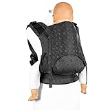 KOMFORT: Fidella Fusion eignet sich ideal für den aktiven Alltag. Das Steckschnallensystem ermöglicht ein schnelles anlegen. Die Polsterung an Schultersträngen und Bauchgurt sorgen dabei für einen optimalen Tragekomfort.