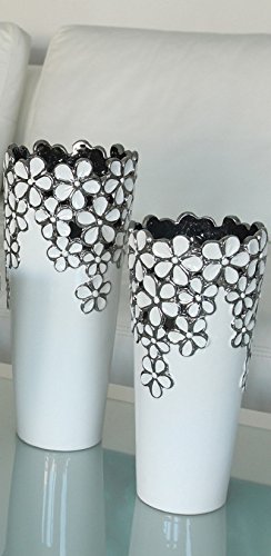 1 Stück; Keramikvase Vase, weiss-silber " Diana " mit Verzierung; HxD = 26cm x 13cm, der Eyecatcher im Wohnbereich,edel exclusiv