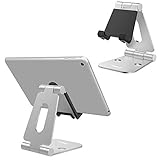 🍭Außerdem haben dieses Halter eine etwas biegsame Silikonschicht, welche sich problemlos an die Breite der Switch Konsole anpassen lies.