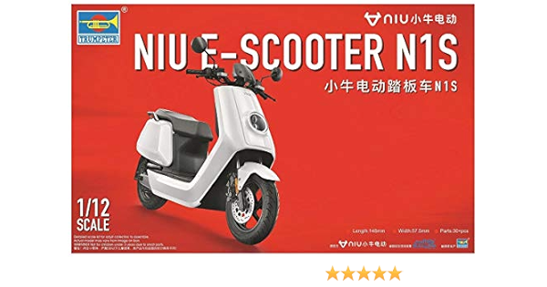 Trumpeter 007305 NIU E-Scooter N1S-pre-Painted Plastikmodellbausatz,  Farbig: Amazon.de: Spielzeug