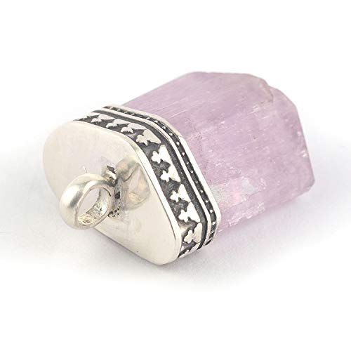 Kunzite crystal pendant in pale lavender lilac color set in sterling silver and size of 21x16x9 mm (0.83x0.63x0.35")