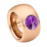 Solitärringe gehören zu den jungen Klassikern des Damenschmuck. In der Ringschiene funkelt der Stein je nach Brillanz in Violet, blassblau bis Violettonlila.