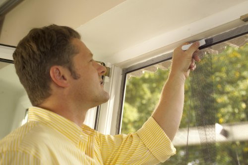 tesa 55389-21-00 Fliegengitter anthrazit 220 x 120 / Comfort-Tür 2 x 65cm - 3