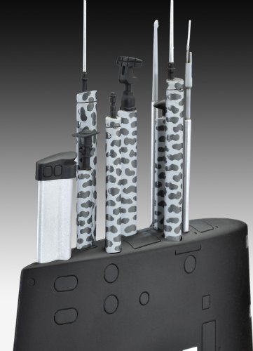 Revell 1:72 Scale US Navy Skipjack Class Submarine