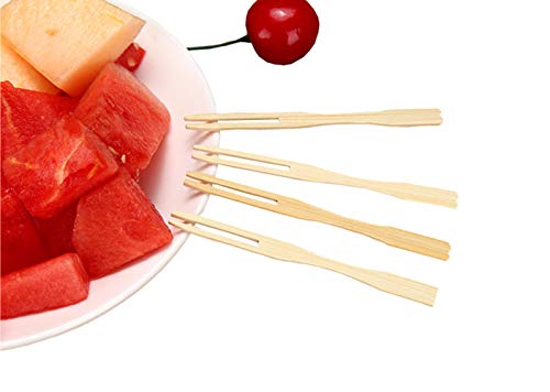 200Pcs 9cm/3.5inch Natural Bamboo Disposable Mini Fruit Forks Food Picks Handmade Cocktail Sticks Wooden Skewers for Party Buffet Catering Food Supply
