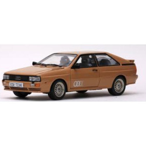 Preisvergleich Produktbild Audi Quattro Coupe 1981 beige 1:18 Sunstar [Spielzeug]