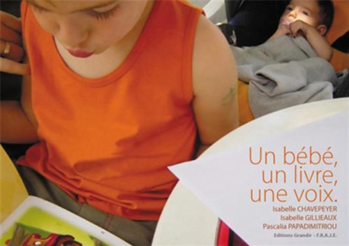 couverture de : un bébé ,un livre, une voix.