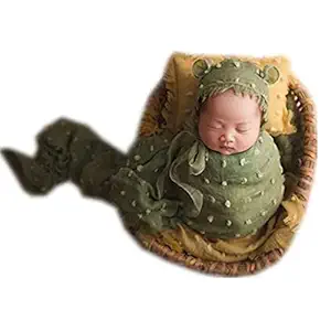 Fashion Cute Baby Photography Props Wrap Hat with Blanket Photo Shoot Outfits Newborn Luxurious Wrap Swaddle for Boys Girls Monthly Photography Shoot (Army Green)