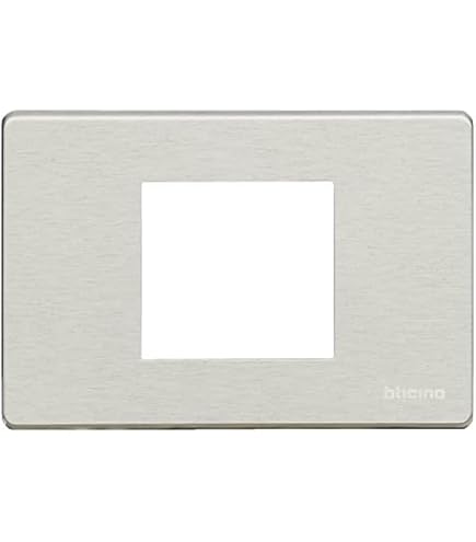 Placca Coprifrutto VENUS Con Foro Schuko Quadro + 1 Modulo – Compatibile Bticino Magic – Finitura Pulita Per Presa E Comando – Ideale Per Casa E Ufficio