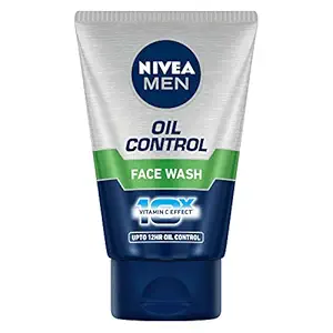 NIVEA Men Face Wash for Oily Skin, Oil Control for 12hr Oil Control with 10x Vitamin C Effect, 100 g