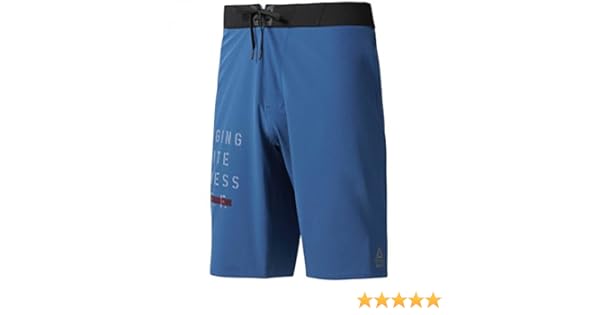 pantaloncini e maglietta reebok