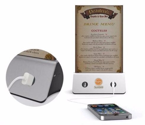 Sunbre - Spacenergy, Porta Menu A5 Con Caricabatteria Mobile 4 USB Power Bank da 10000 mAh 3 Ampere con Menu incorporato Per Ristoranti Pizzerie Bar Espositore da tavolo