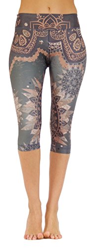 Niyama Yoga Capri Dancing Beauty