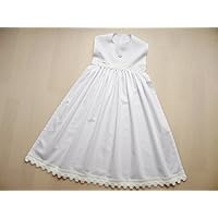 Weißer Taufaufleger mit naturfarbener Spitze