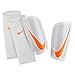 Produktbild Nike Herren Mercurial Lite Schienbeinschoner, White/Total Orange, Gr. M