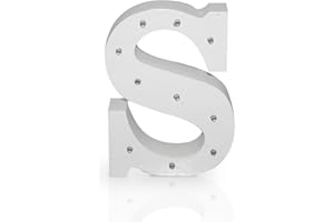 K AKTUAL Letra S en Madera Blanca Iluminada con 10 Luces LED - Decoración e Iluminación de Escaparates o Espacios - Ideal para Apoyar o Colgar - Funciona con Pilas AAA - Altura 15 cm - Aktual