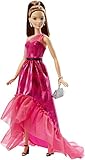 barbie abendkleid nähen Barbie trägt ein glamouröses pinkfarbenes Kleid mit eleganten Details und modischen Akzenten