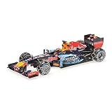 Minichamps 410169933 Red Bull Tag Heuer RB7 – Snow Demonstration Run 2016 – Maßstab 1/43 – Blau/Rot/Gelb