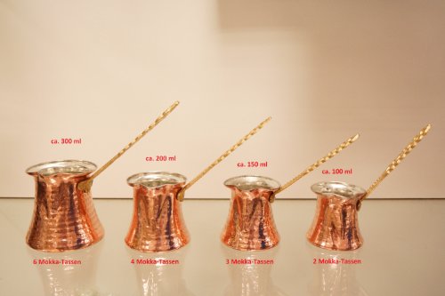 Mokkakanne Topkapi ca. 200 ml (ungefähr 4 Mokkatassen)/ Mokkakännchen/ Cezve/ Dzhesva/ handgearbeitet (geklopft) aus Kupfer Mokkakanne Topkapi ca. 200 ml (ungefähr 4 Mokkatassen)/ Mokkakännchen/ Cezve/ Dzhesva/ handgearbeitet (geklopft) aus Kupfer Bilder