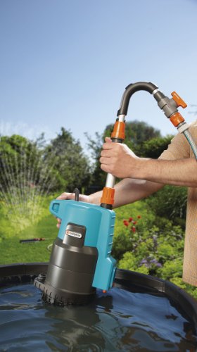 Gardena 1742-20 Regenfasspumpe Classic 4000/2 Automatic, mit Trockenlaufsicherung, Schmutz Filter, Teleskoprohr (Motorleistung: 500W, Fördermenge: 4000 l/h, Max. Druck: 2 bar, Max. Eintauchtiefe: 7 m) - 2