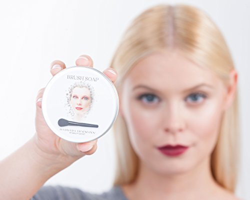 Barbara Hofmann / BRUSH SOAP / 100g Dose / Reinigungsseife für Pinsel, Blender und Make-up Schwämmchen / Befreit von Schmutz und Bakterien / Brush Cleaner Soap / Designt und entwickelt in Germany - 3