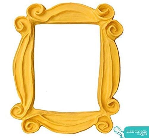 ? Serie F.R.I.E.N.D.S ? Marco de FRIENDS: !! REPLICA Nº1 !! El marco de la mirilla de la Serie Friends de la casa de Mónica. Frame Friends tv show. #Friendsfest Madrid. Marco de la puerta de FRIENDS.