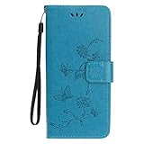 Das Samsung Galaxy A40 Wallet Case bietet Kartenslots für Kreditkarten, Ausweise, Visitenkarten und eine Seitentasche für Bargeld, Kassenbon und Rechnungen.