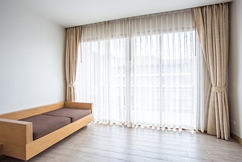 Weiße Gardine nach Maß, Store Webstore, halbtransparent, Automatik Faltenband 1:2,5, 3er Falte, Vorhang nach Maß, Gardinen nach Maß, maßgeschneidert, Höhe: 90 – 295cm (250 x 250 cm /HxB) - 4