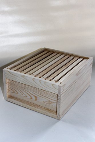 Zander Beute Dr.Liebig 10 Waben, Bienenbeute,Bienenkasten, 30 Rähmchen,gedrahtet und geöst,Imkereibedarf - 2