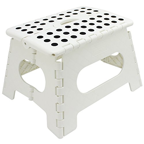 COM-FOUR® Klapptritt, tragbar, rutschfest und platzsparend, bis zu 150 kg, weiß