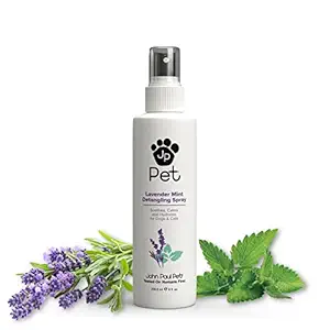 John Paul Pet JPS5605 Lavender Mint Detangling Spray for Dogs and Cats, Soothes Moisturizes and Replenishes Dry Unruly Fur, Non-Aerosol, 8-Ounce