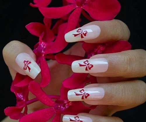 Nail Stencils by Glamstr Ieps - Bow