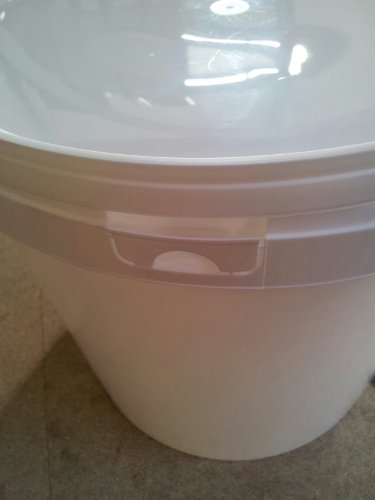 Neu Kunststoffeimer (PP)mit Henkel weiß und Deckel 10 Liter lebensmittelrechtlich zugelassen NEUWARE Deckel mit Originalitätsverschluß Profiware von MD - 4