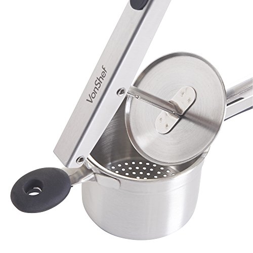 VonShef Professionelle Kartoffelpresse / Obstpresse / Spätzlepresse aus Edelstahl mit schwarzen Soft Touch Griffen - 6