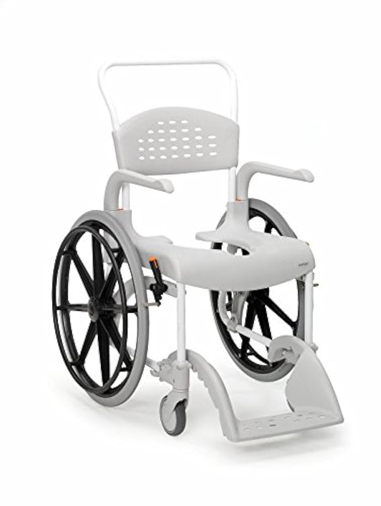 Кресло для душа и туалета etac clean 24. Стул инвалидный на колесах. Стул для ванны ortonica lux 675. Кресло на колесиках для инвалидов для купания. Стул для купания инвалидов.