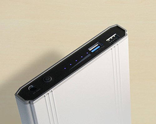 Lizone® Extra Pro Super Kapazität 40000mAh tragbar Externer Akku Batterie Power Bank Ladegerät mit Notizbuch, Laptop Apple MacBook Air , MacBook Pro , MacBook , Powerbook und iBook ; HP Compaq Pavilion , Mini, ElifeBook , ProBook , Presario , Neid und G; IBM Lenovo ThinkPad und IdeaPad; USB-Port für iPad Air, iPad Mini, iPad und iPhone ; Samsung Galaxy Nexus , MOTO , G, LG , HTC und Mehr -Aluminium Körper als Original MacBook Körper (nicht Kunststoff ) – 18 Monate Garantie (40000mAh Silber) - 3