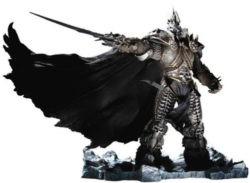 New Deluxe Boxed Figure World of Warcraft Arthas Menethil The Lich King