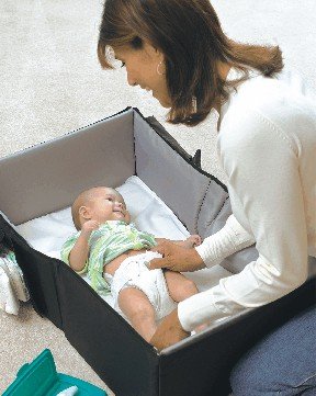 Goldbug Folding Travel Cot with Fitted Sheet 48 x 76cm