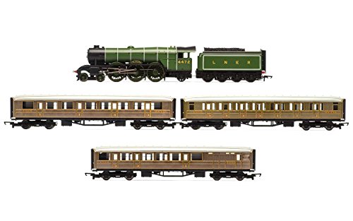 Hornby R1167 Flying Scotsman 00 Gauge Electric Train Set