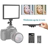 BASE PARA MONTAR: viene con un tornillo en la parte superior para conectar este panel LED y un zapato caliente estándar en la parte inferior para montar cualquier zapato caliente estándar en la mayoría de cámaras DSLR o de video digital o para conectarlo directamente a trípodes y soportes de iluminación