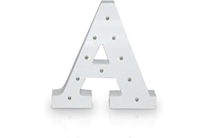K AKTUAL Letra A en Madera Blanca Iluminada con 10 Luces LED - Decoración e Iluminación de Escaparates o Espacios - Ideal para Apoyar o Colgar - Funciona con Pilas AAA - Altura 15 cm - Aktual