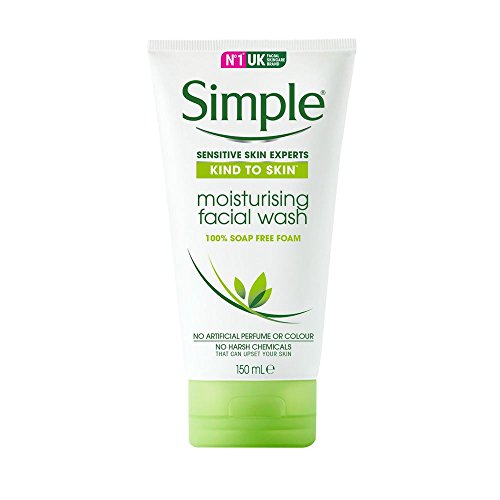 Simple Moist Foam Face Wash