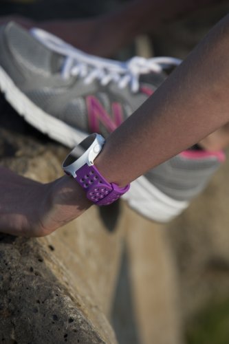 Garmin Forerunner 220 GPS Running Watch with Colour Display and Heart Rate Monitor - White/Violet