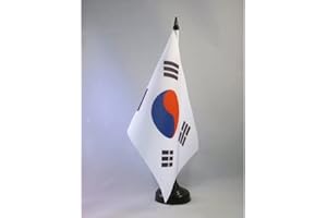 AZ FLAG South Korea Table Flag 5'' x 8'' - South Korean Office Decoration 100% Polyester 21 x 14 cm - Mini Desk Flag with Pole and Black Plastic Base