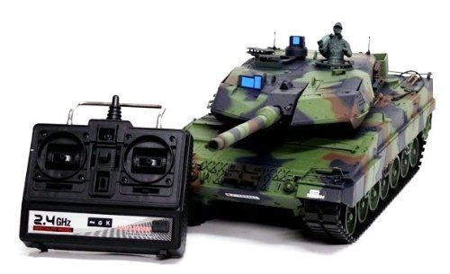 Heng Long NATO Leopard 2 A6 Battle Tank 1/16 Pro version Metal Tracks & Metal Gears --- 2.4G -- BB shooting Smoking Sounding with a FREE Challenger Hat by Big Boyz ©