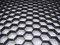 WIGAWay Öko Wabenmatte incl. Antiunkrautvlies, 5er Pack 115 x 80 x 1,8 cm, Bodenwaben zur Kiesstabilisierung