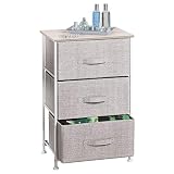 DISEÑO ATRACTIVO: este organizador de ropa para armarios combina perfectamente con cualquier decoración. Es una cajonera con tres cajones en tela con estética de yute y una superficie de MDF con estética en madera.