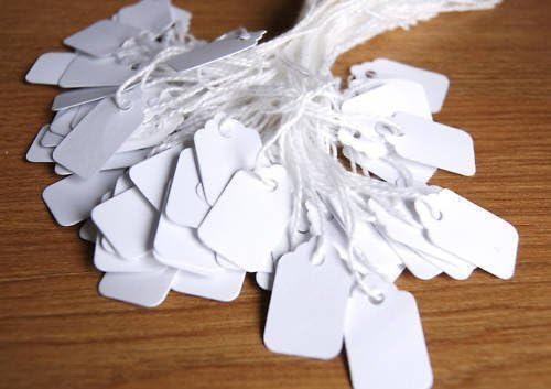 IVY STATIONARYSTRUNG JEWELLERY TIE ON SWING TAGS LABELS 28x 43mm. IT-7